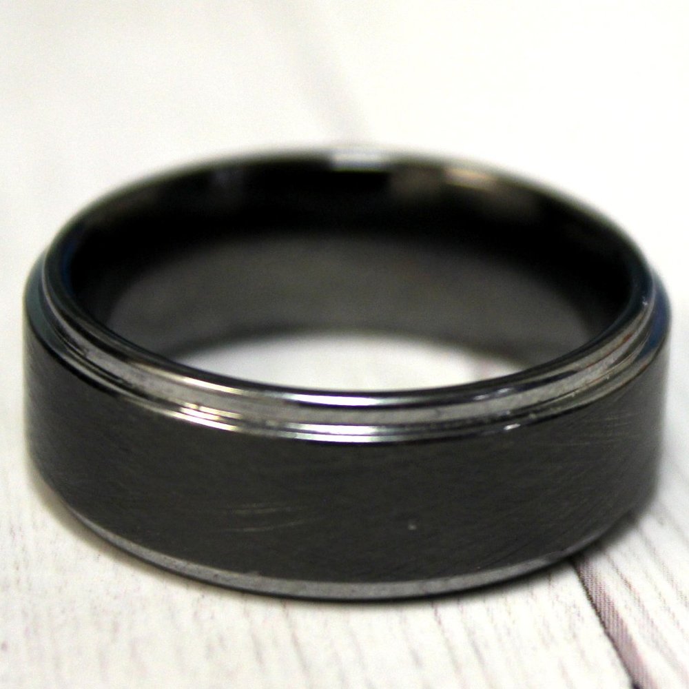 TUNGSTEN Men's Wedding Band